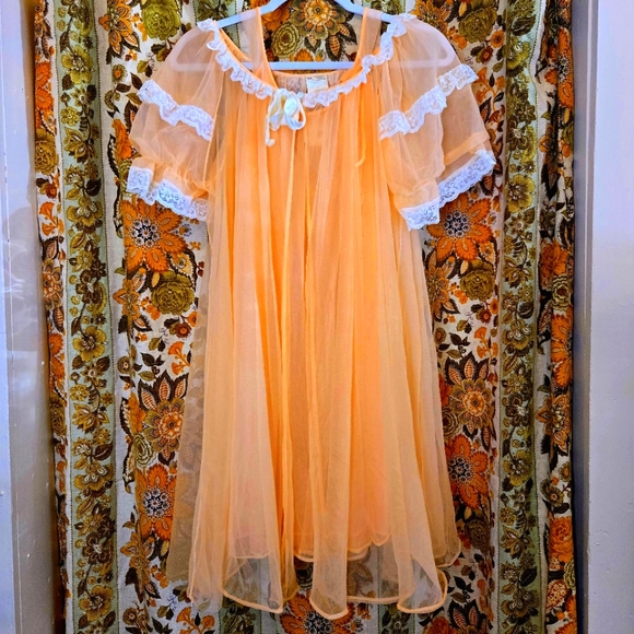 Vintage Large 50s 60s Peignoir Chiffon Robe Nightgown Set - Picture 1 of 8